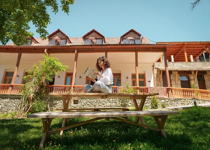 Toon Armeni Guest House